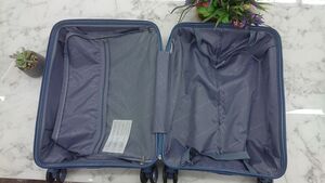 Велика валіза з полікарбонату на 91 л вагою 4,5 кг Синій 10702-1